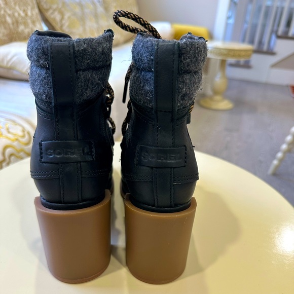 Sorel women’s Blake lace black and grey size 6.5 NEW - Picture 2 of 6